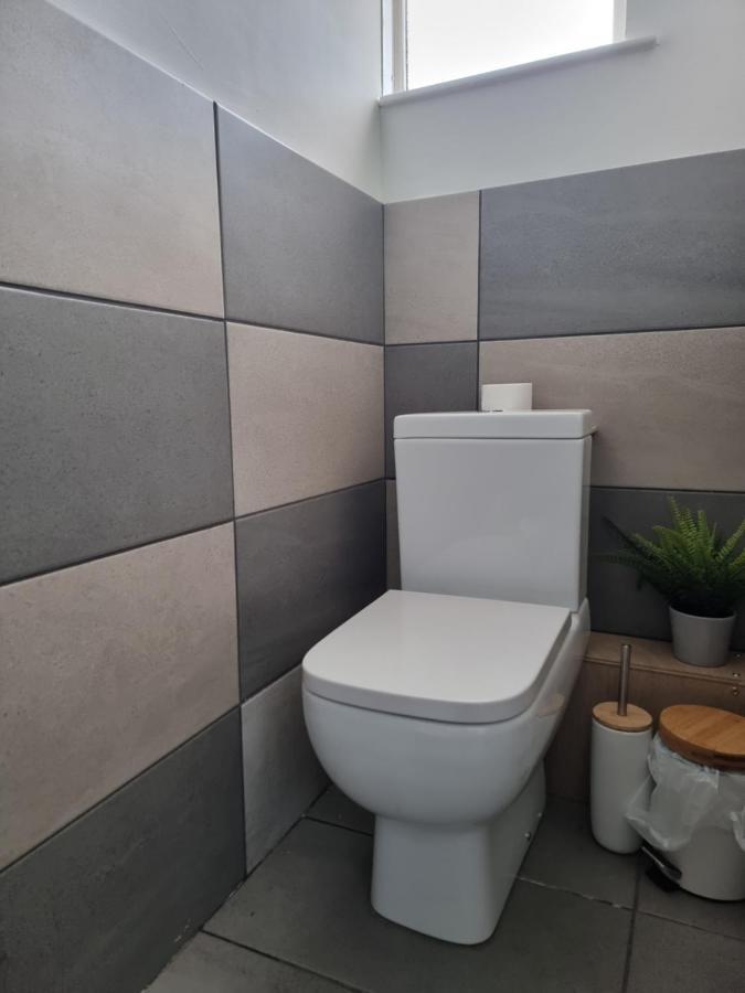 קינגסטון אפון הול George Street Rooms חדר תמונה